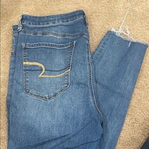 American eagle ripped jeans